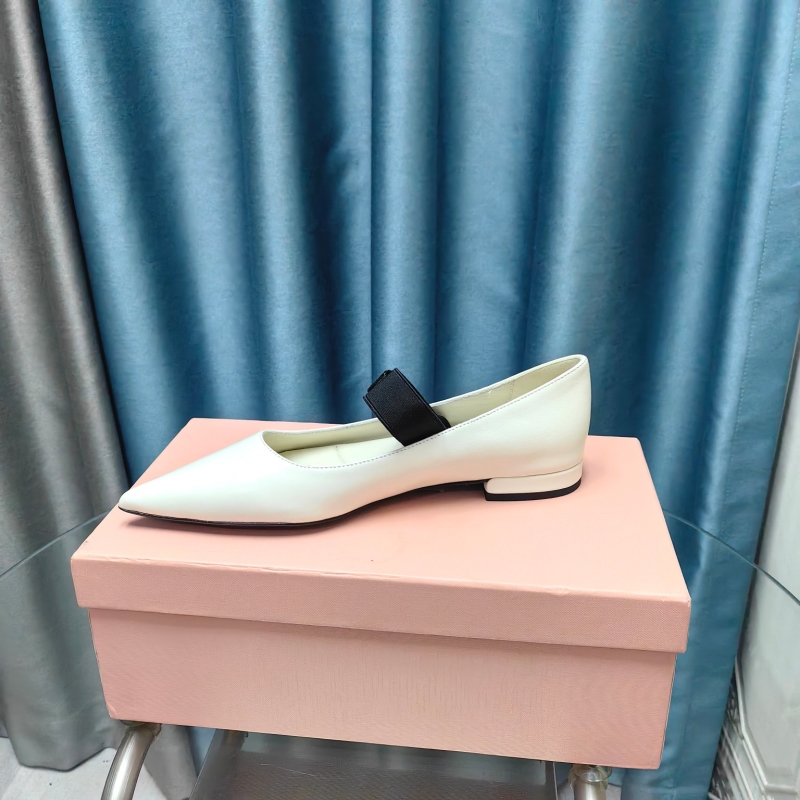 Miu Miu flat shoes